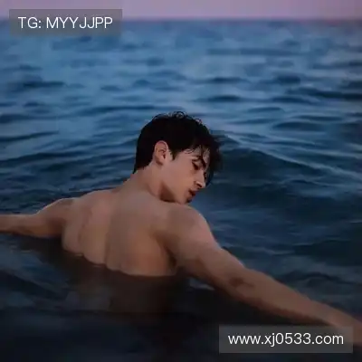 伏炼泰